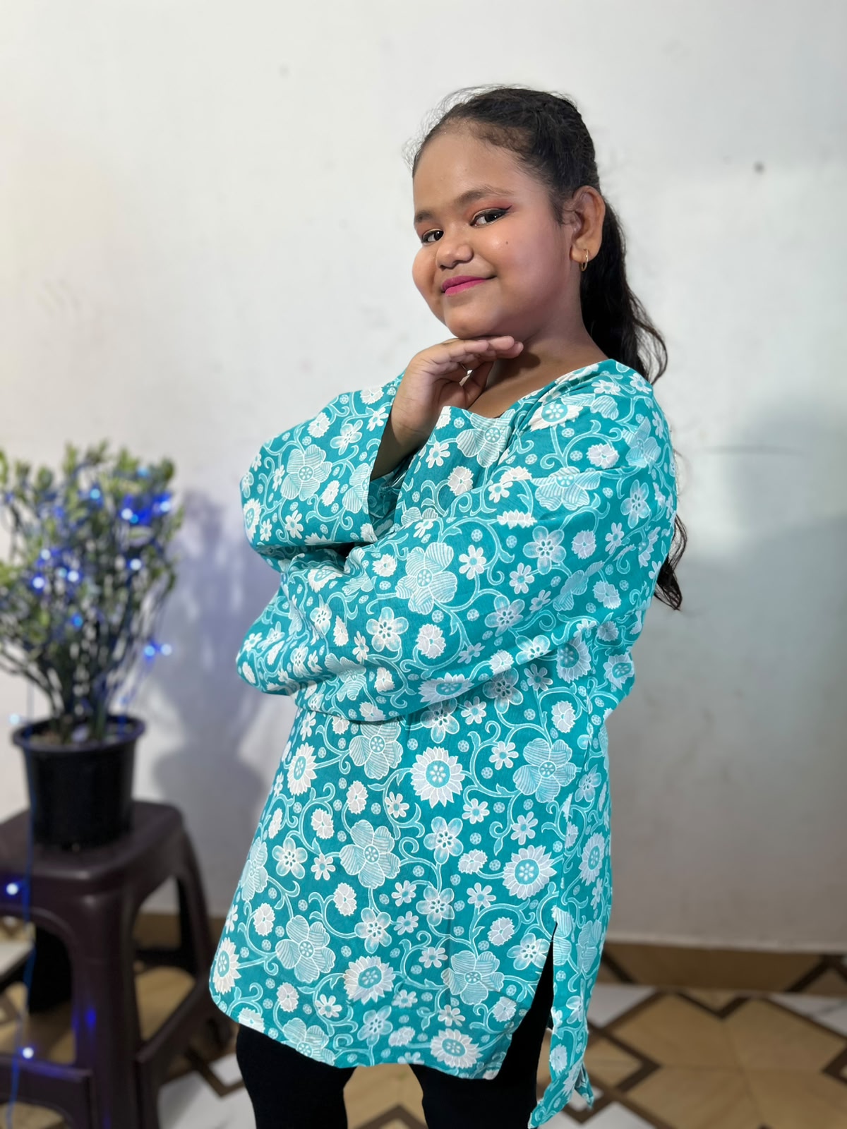 ZUNMA, Girls' Turquoise Blue Floral Printed Cotton Short Kurti / Tunic Top